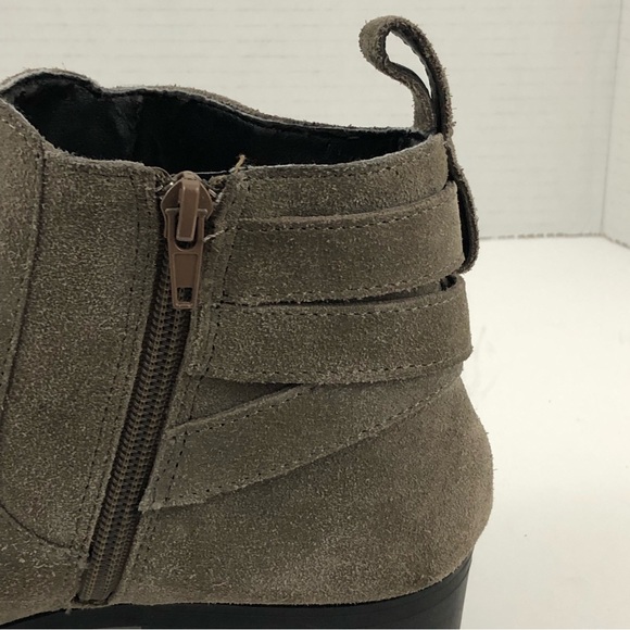 Sole Society Boots Women 9.5 Taupe HALA Ankle Leather Buckles Shoes - Picture 11 of 13